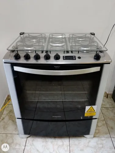 Fogão Electrolux celebrate