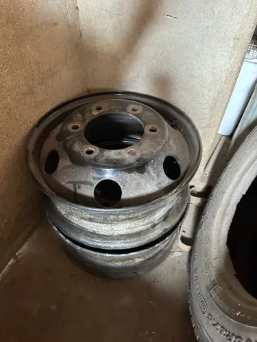 Rodas de caminhão 3/4 