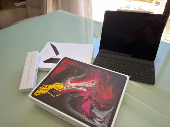 iPad Pro 2018 13pol cellular + Capa Fólio + Apple Pencil