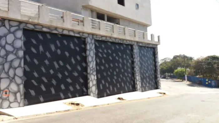 Sala comercial na Rua Estado de Pernambuco, N. 340 - Salão 1  210 m²