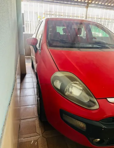 Fiat Punto Attractive 1.4 Fire Flex 8V 5P 2014