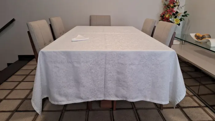 Toalha de mesa 1,60X2,70 / Guardanapos 50X50