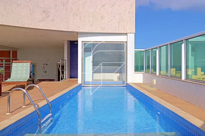 Imóvel para venda possui 135 metros quadrados com 3 quartos em Centro - Guarapari - ES