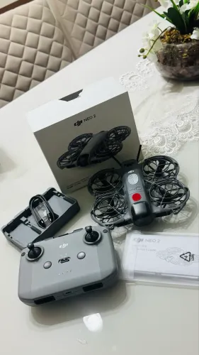 Dji NEO 2 com controle 