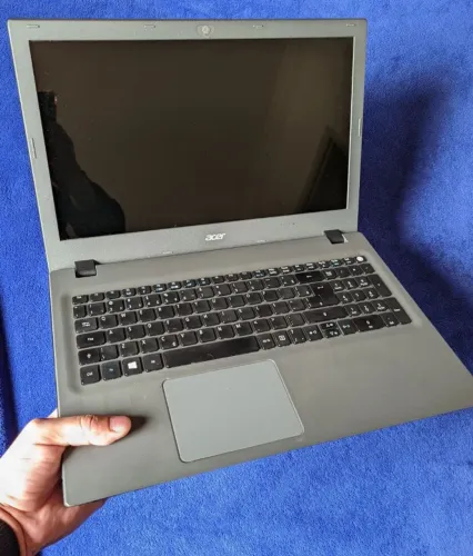 Notebook Acer i7