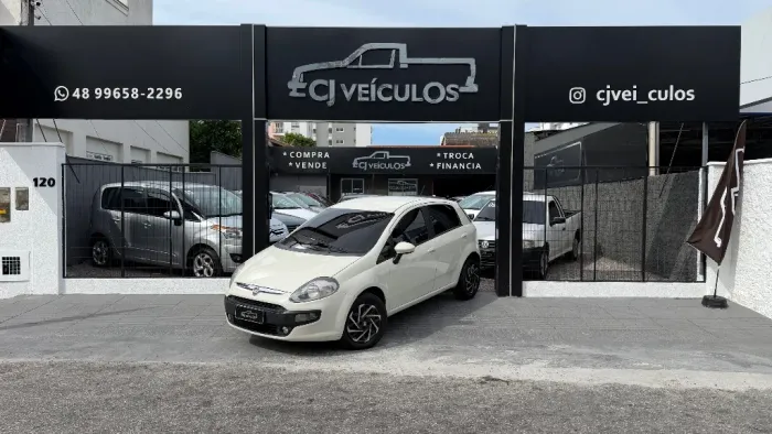 Fiat Punto Attractive 1.4 Fire Flex 8V 5P 2015