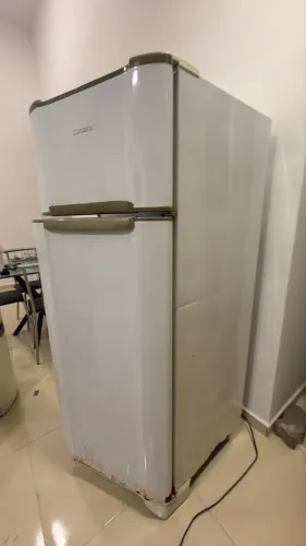 Geladeira Cônsul a Venda