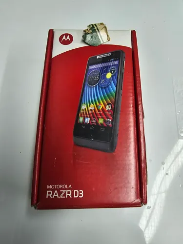 Smartphones RAZR D3 danificados (não liga)