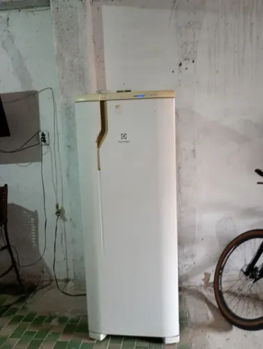 Geladeira Electrolux