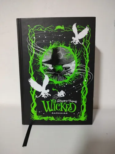 Livro Wicked Darkside Novo