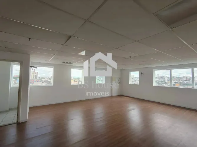 Sala para Alugar com 127 m² e 3 Garagens no Bairro Rudge Ramos em SBC