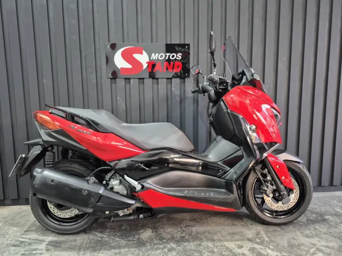Yamaha XMax 250 cc