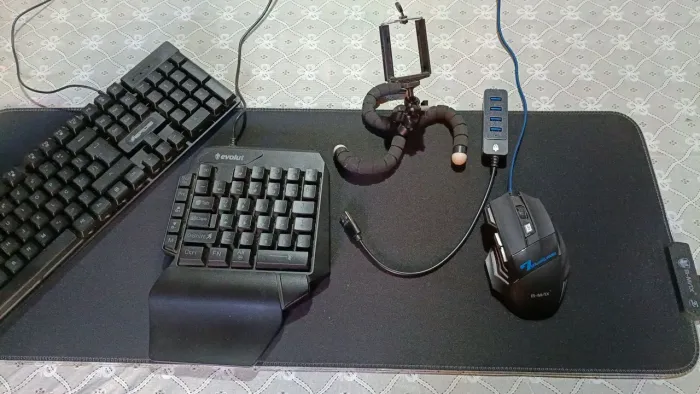 Kit mobilador completo com teclado extra.