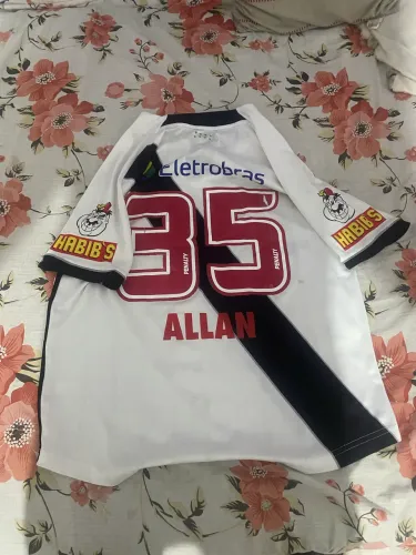 Camisa do jogador do Vasco Allan