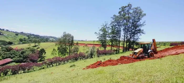 Imóvel para venda tem 600 metros quadrados em Condomínio Terras de Santa Luiza - Atibaia -