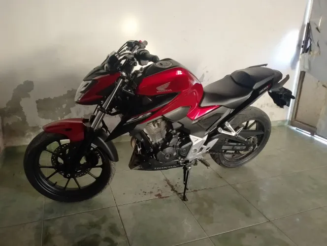 CB Twister 300F