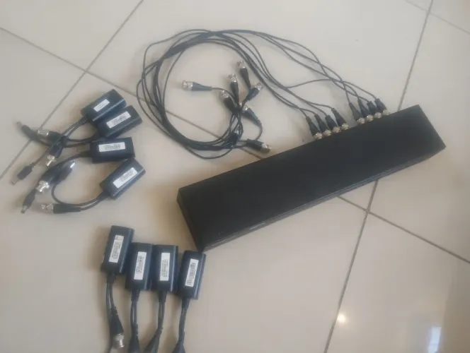 Power Vídeo Balun Intelbras VB 1008