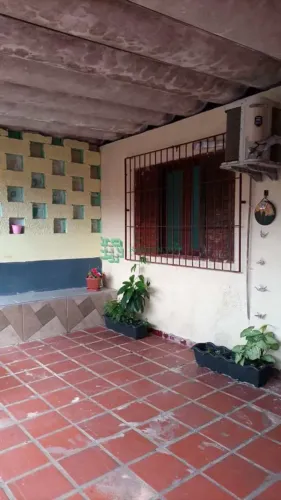 CASA DE MONGAGUÁ