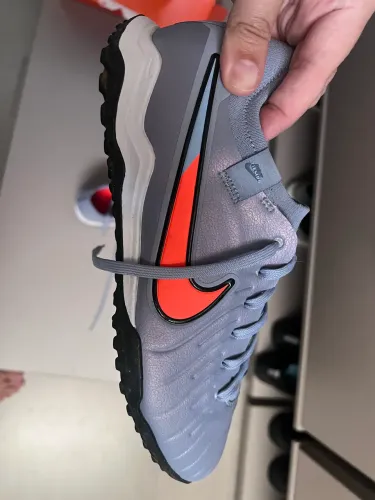 Chuteira Society Nike Profissional