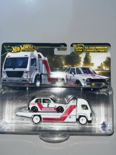 Team Transport Honda Hotwheels 1:64