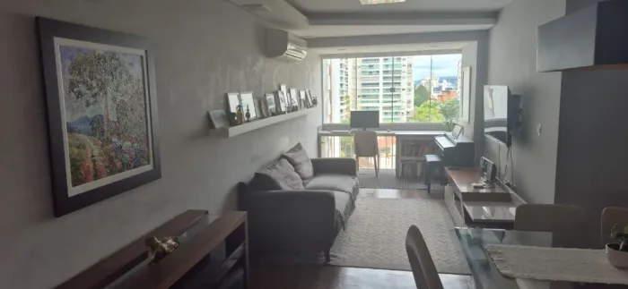 Apartamento para locação na Rua do Mueller em Joinville - 3.500 + taxas