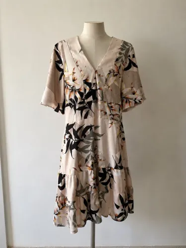 Vestido Curto Estampado  - Tamanho M