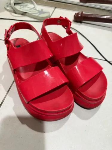 Sandália Melissa tamanho 36