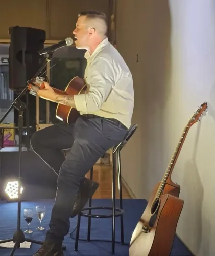 Música ao vivo 