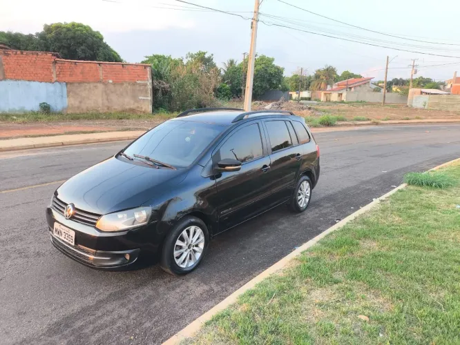 Volkswagen Spacefox 1.6/ 1.6 Trend Total Flex 8V 5P 2011