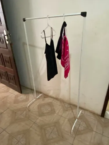 Arara porta roupas - ultimas unidades