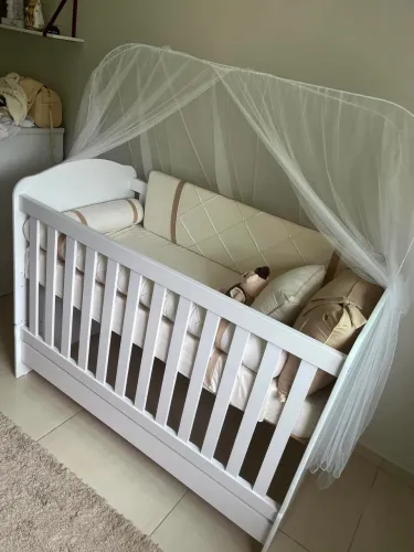 Berço infantil novo