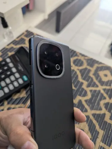 vivo iqoo 13 5G