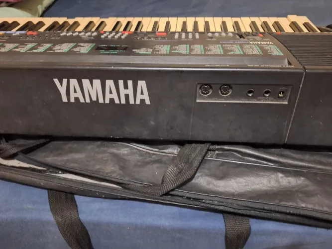 Psr 500 vendo ou troco em violão ou guitarra