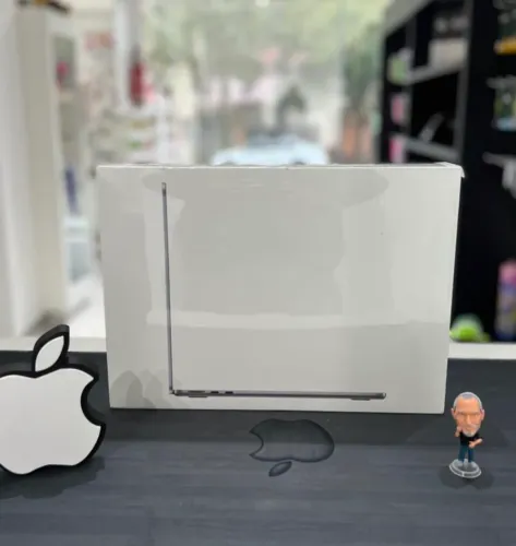 MacBook Air M4 15.2 16GB/ 512SSD