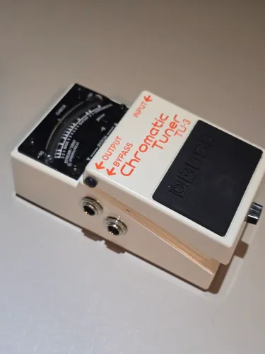 Pedal Boss Chromatic Tuner TU-3 (afinador)
