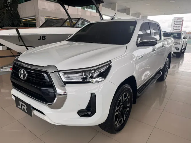Toyota Hilux CD SRV 4X4 2.8 TDI Diesel Aut. 2024