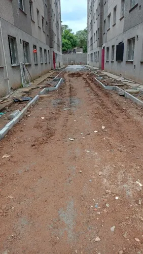 Mão de obra calceteiro paver 