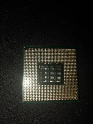 Intel Core I3-2348M (2ª Geração) para notebook.
