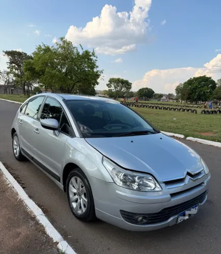Citroen C4 GLX 1.6 Flex 16V 5P Mec. 2011