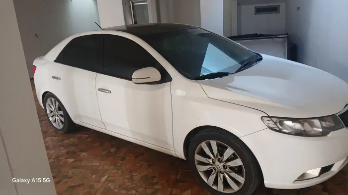 Kia Motors Cerato 1.6 16V Aut. 2012