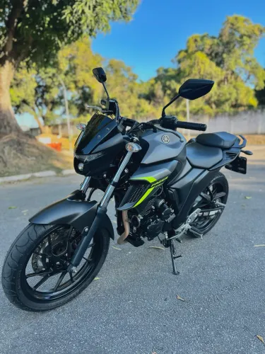 FZ25 2024