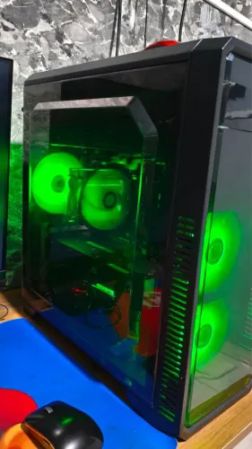 PC Gamer Ryzen 5 5600 + RX 7600 8GB | 16GB RAM | SSD