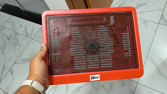 BASE NOTEBOOK COM COOLER E LED AZUL USB 2.0 - VENTILAÇÃO LEVE
