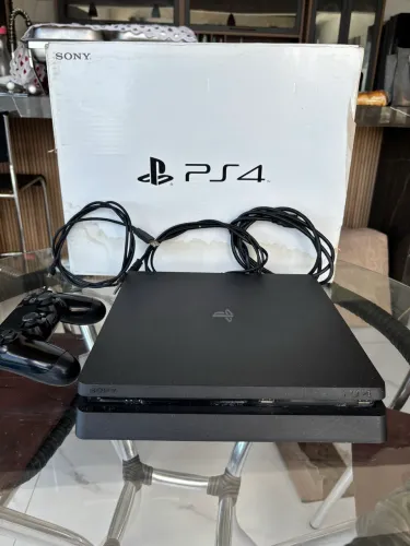 PS 4 Slim 512 g