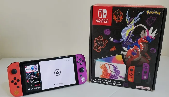 Nintendo Switch OLED pokémon + Controle Pro Original
