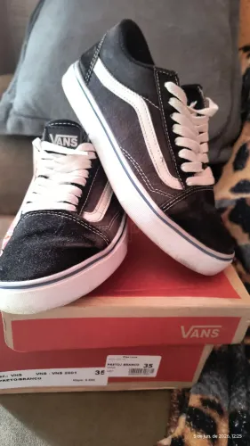 Tênis Vans original número 35 barato 