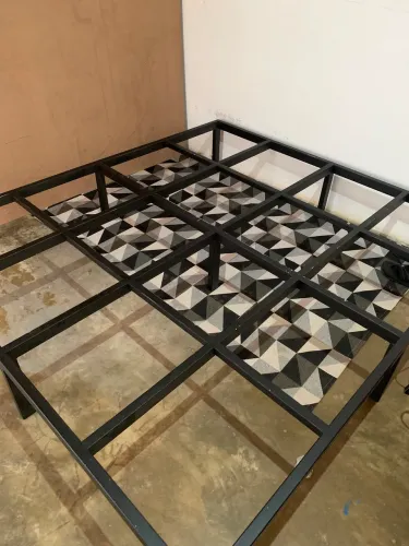 Base de cama em metalon galvanizado 