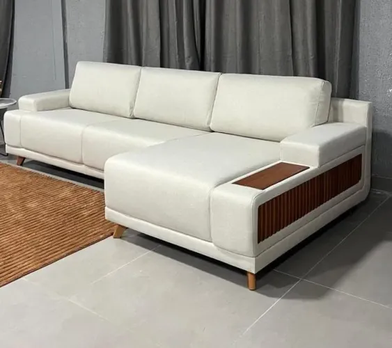 Sofá com chaise