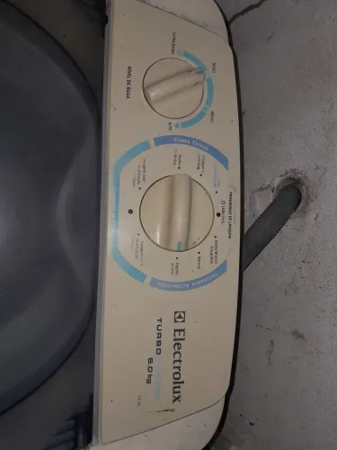 Maquina de lavar com defeito nao esta centrifugando