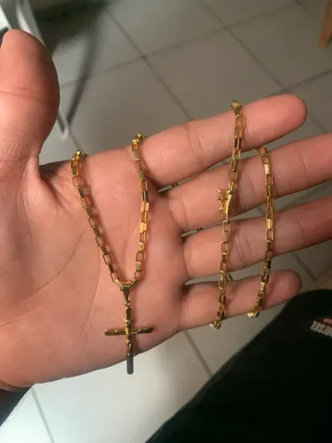 Cordão banhado a ouro